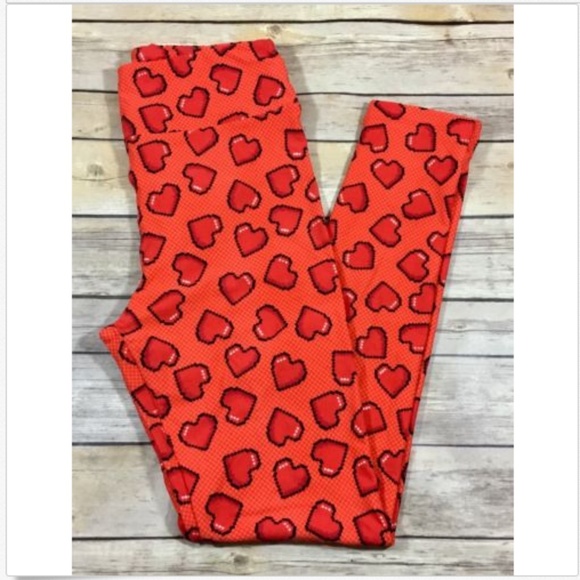 LuLaRoe Pants - 🌿LuLaRoe Heart Valentines Stretch Leggings OS C17
